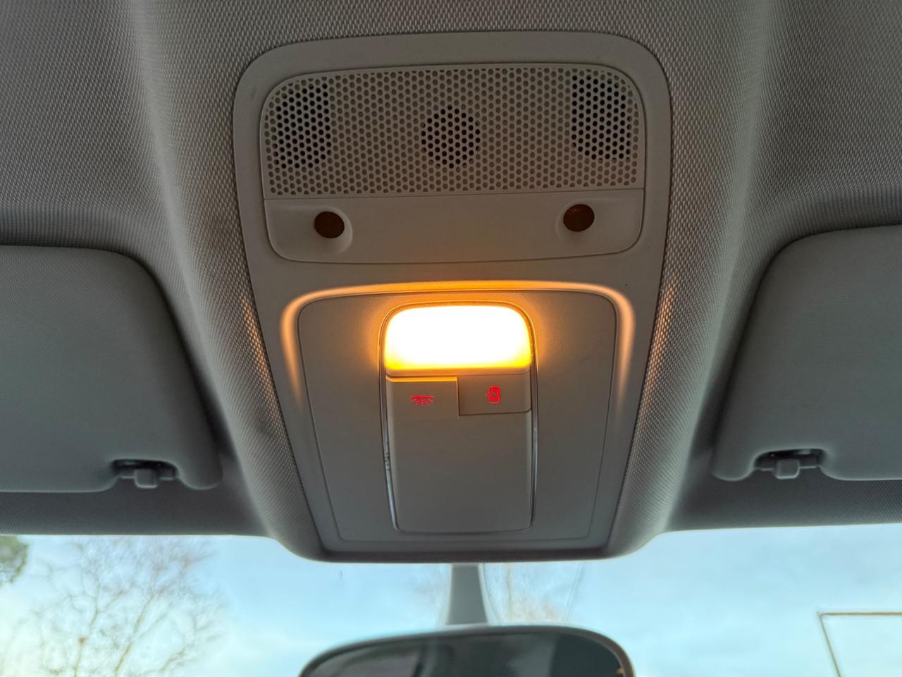 Audi A3 Sedan 1.6 TDI clean diesel Ambition