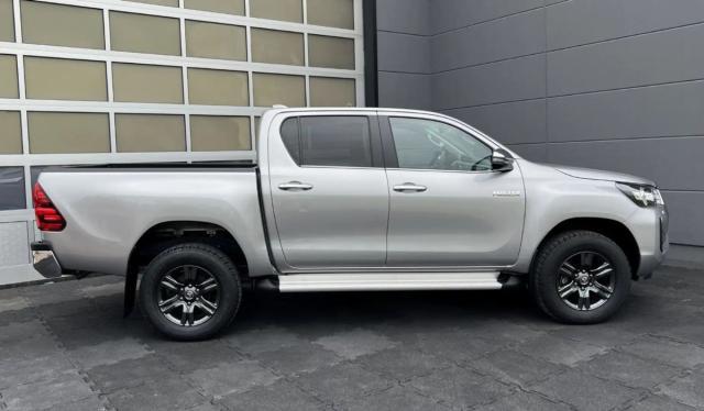 Toyota Hilux 2.8 D-4D 4x4 Km Zero