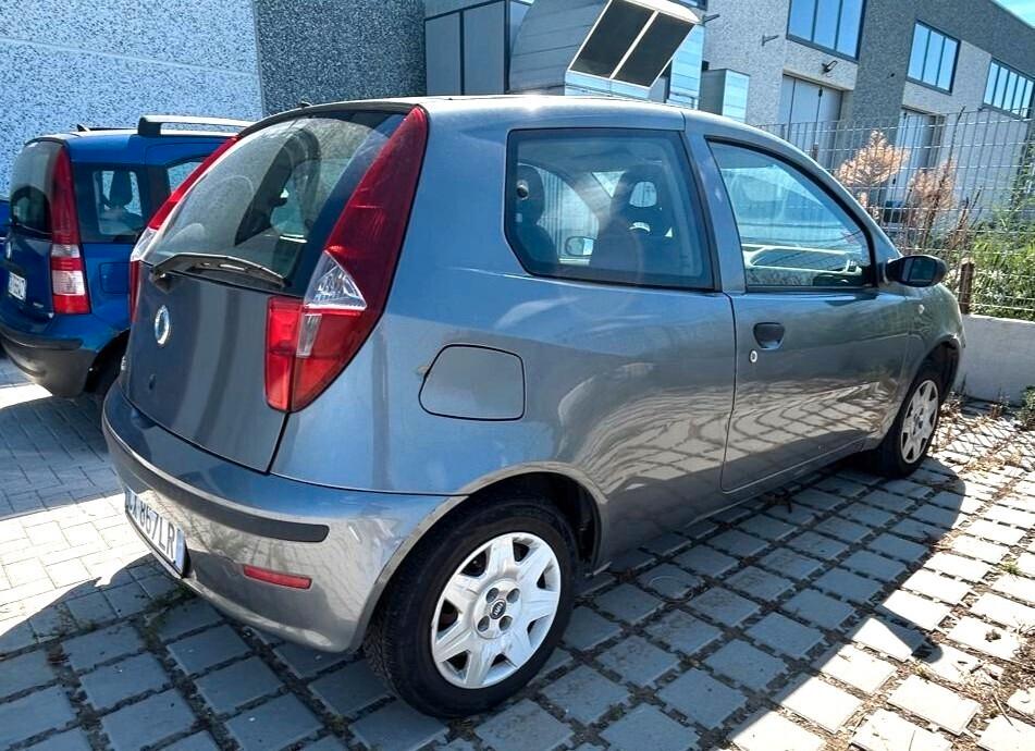 Fiat Punto 1.2 3 porte Active VISTA E PIACIUTA