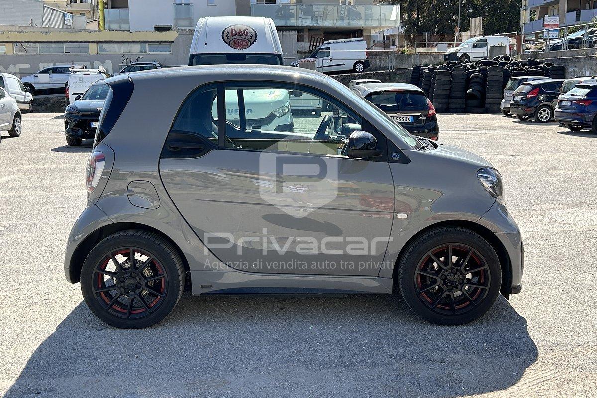 SMART fortwo EQ Ushuaïa (22kW)