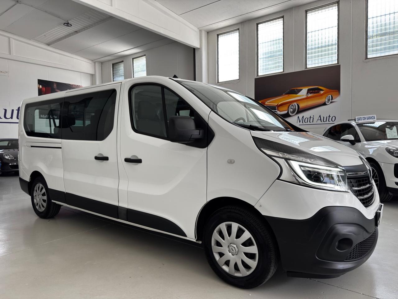 Renault Trafic T27 2.0 dCi 120CV PC-TN Zen N1
