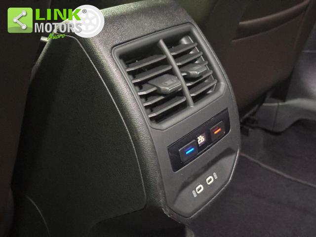 SEAT Leon 1.5 eTSI 150 CV DSG Xcellence