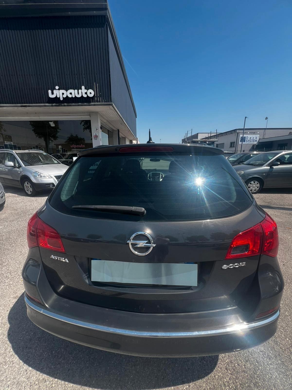 Opel Astra 1.6 business