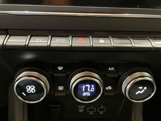 RENAULT Captur 1.6 E-TECH Hybrid Zen Auto 145cv