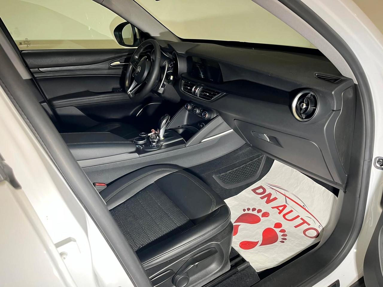 Alfa Romeo Stelvio 2.2 Turbodiesel 180 CV AT8 Q4 Executive