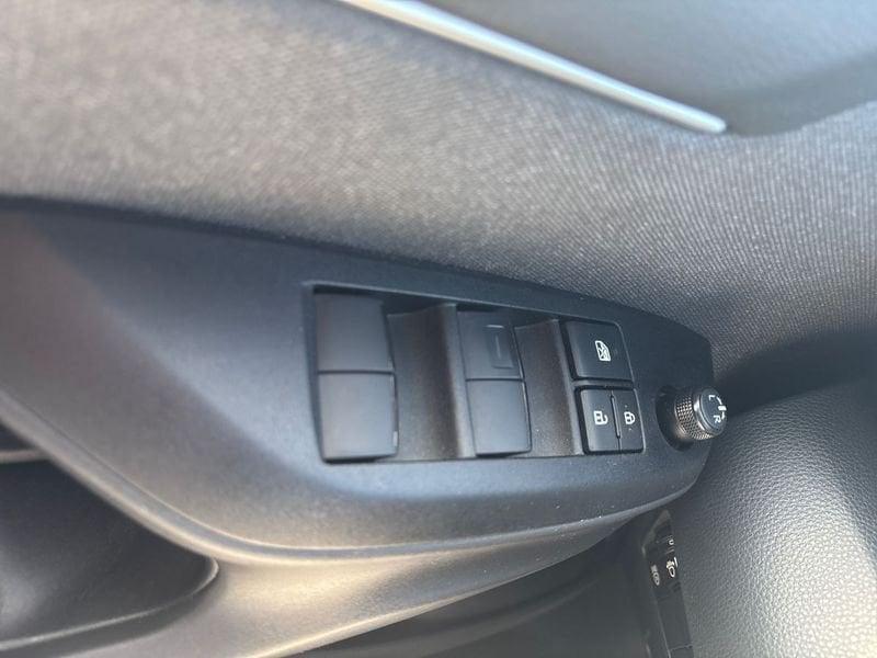 Toyota Yaris Hybrid Trend MY22