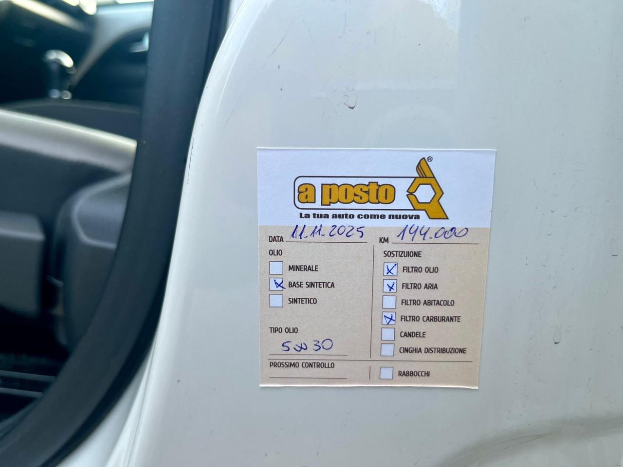 VW Up 1.0benz 2014 144.000km perfetta per neopatentati
