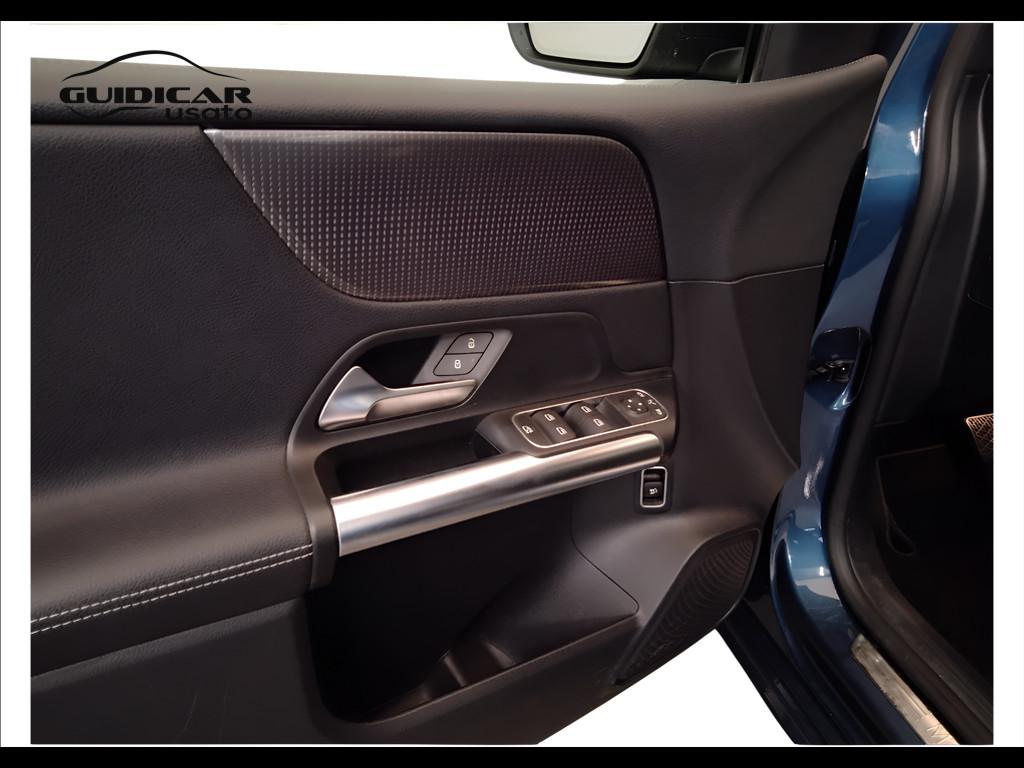 Mercedes-Benz Classe B - W247 2018 - B 200 d Sport Plus auto