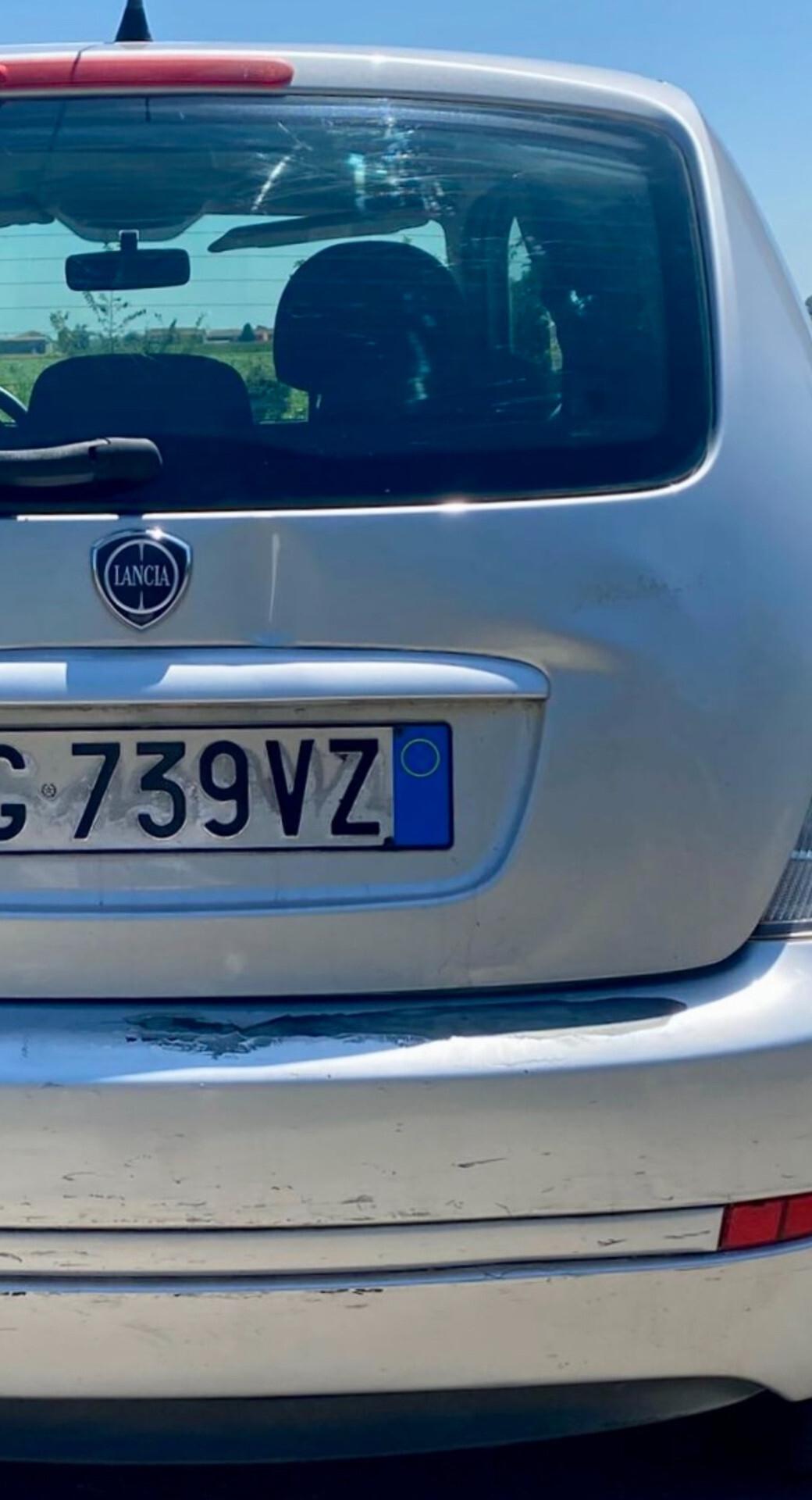 Lancia Ypsilon 1.3 MJT 75 CV Platino