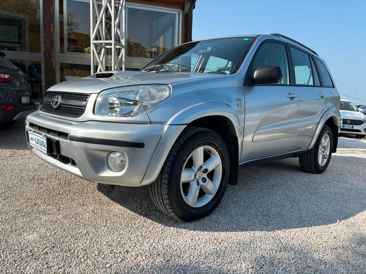 TOYOTA RAV-4 2.0 D-4D - 2004
