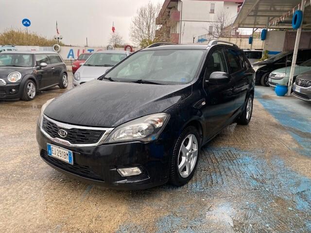Kia Ceed cee'd Sp. Wag. 1.6 CRDi VGT 115CV EX