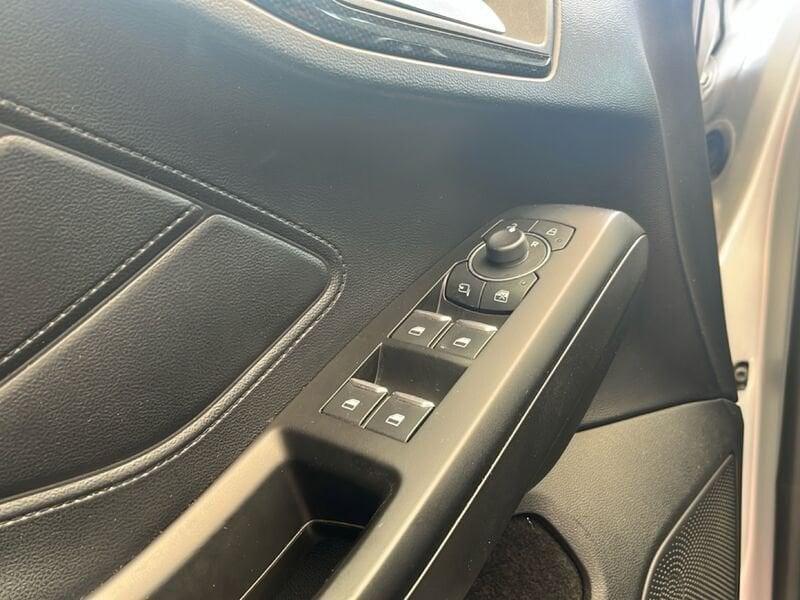 Ford Focus 1.5 Ecoblue 115cv ST -Line Auto SW