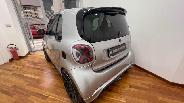 SMART ForTwo BRABUS 0.9 Turbo twinamic Xclusive KIT 125R