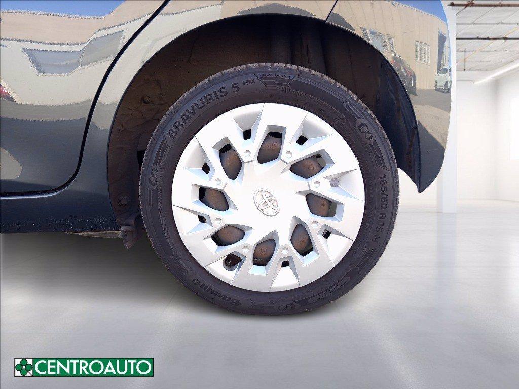 TOYOTA Aygo 5p 1.0 x-business m-mt 72cv del 2019