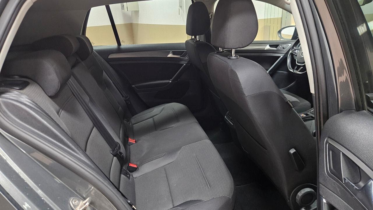 Volkswagen Golf 1.6 TDI 115 CV 5p. Executive BlueMotion Technology