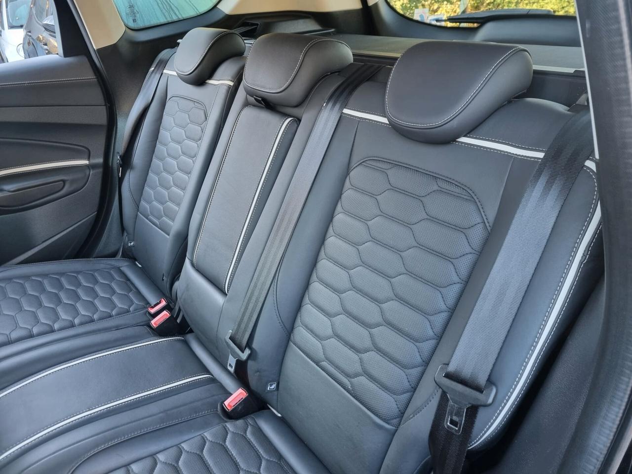 Ford Kuga 2.0 TDCI 150 CV S&S 4WD Powershift Vignale