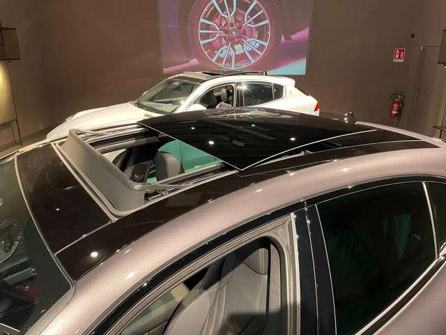 Maserati Grecale Modena 250 CV MY25