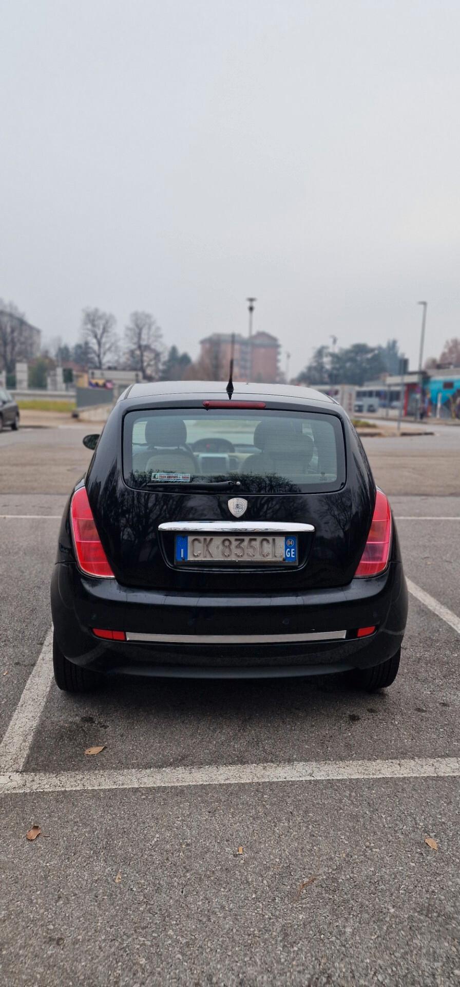 Lancia Ypsilon 1.2cc 140.000 Km (Su Appuntamento)