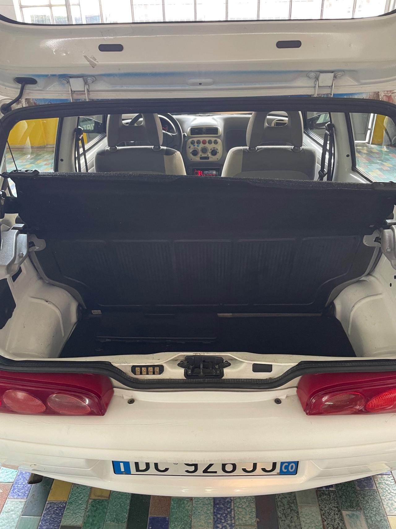 Fiat 600 1.1 Active