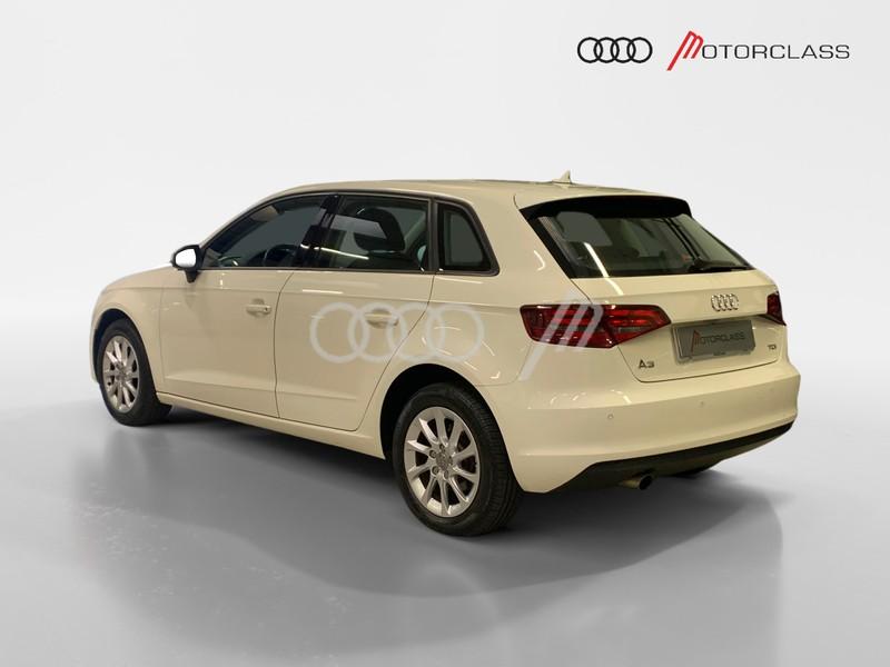 Audi A3 sportback 1.6 tdi 110cv attraction e6