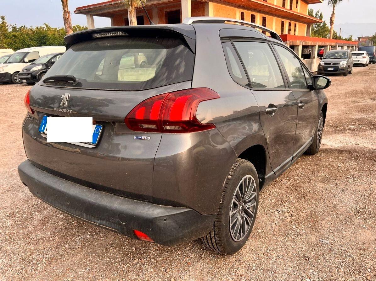 Peugeot 2008 PureTech 82 Active