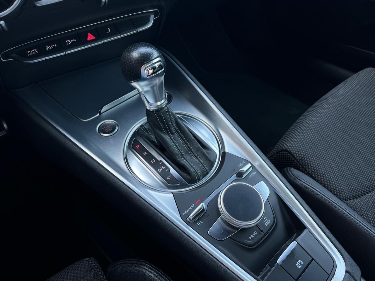 Audi TT 1.8 TFSI S-Tronic S-Line Sline