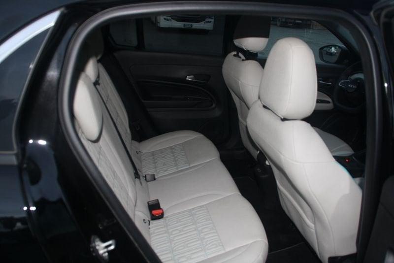 FIAT 600 600 Hybrid 110 CV DCT MHEV La Prima