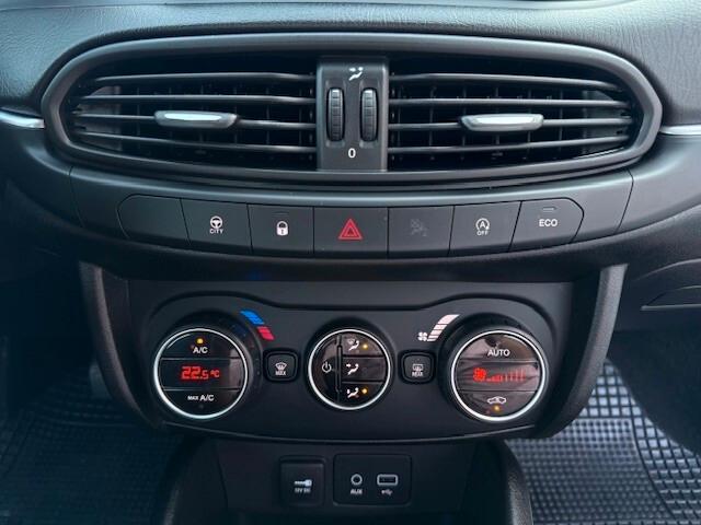 FIAT Tipo SW 1.6 M.J 120CV Lounge - 2017