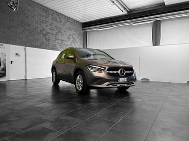 Mercedes GLA 200 200 D Business 8G-DCT