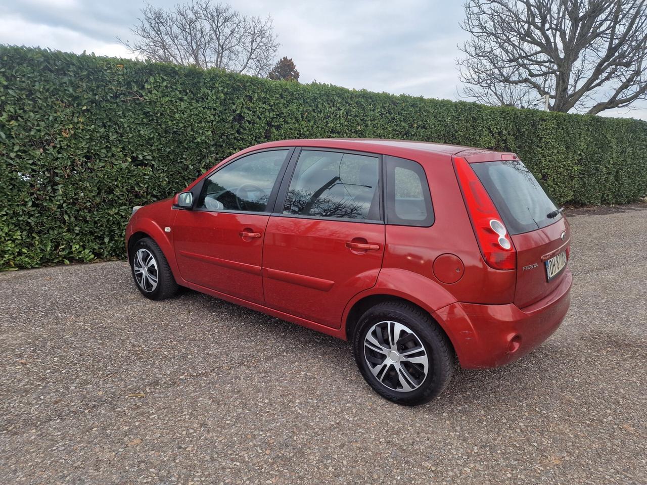 Ford Fiesta 1.2 75cv