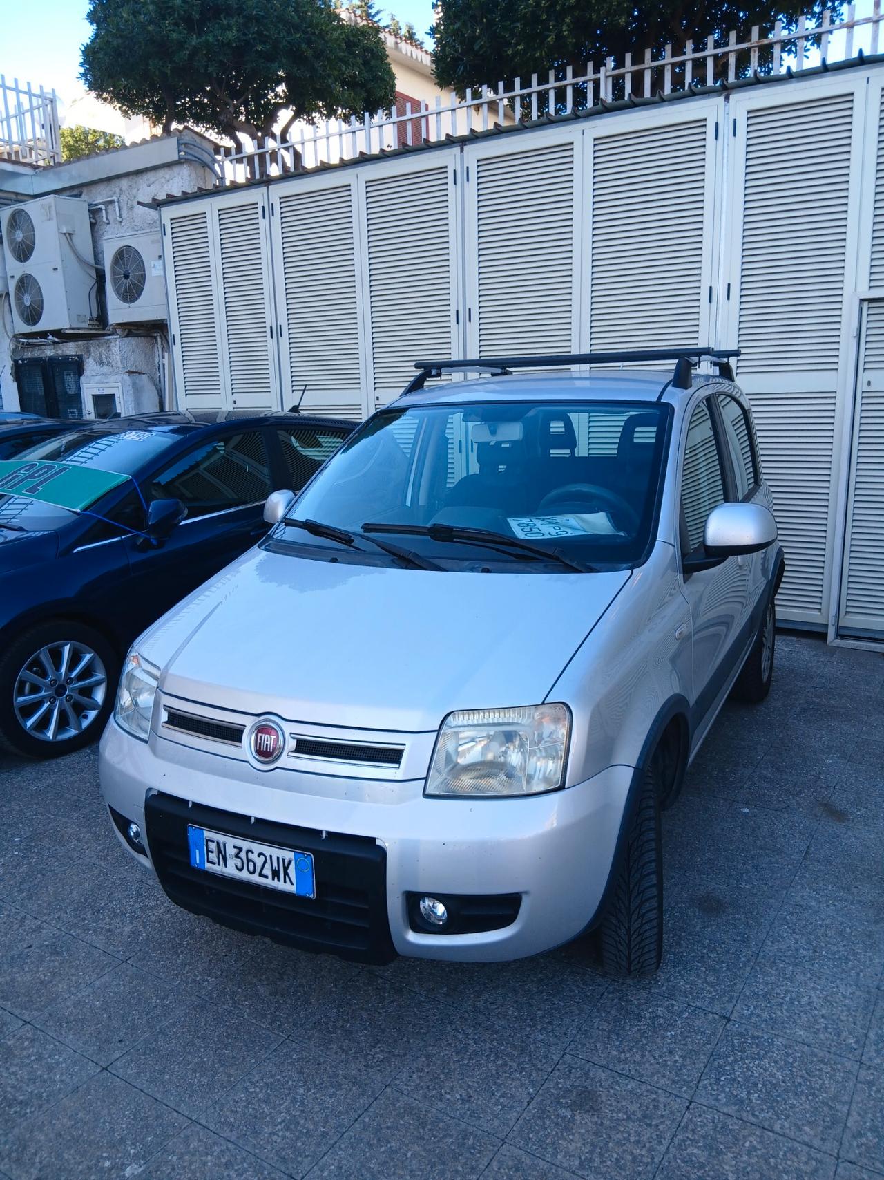 Fiat Panda 1.2 4x4 Climbing