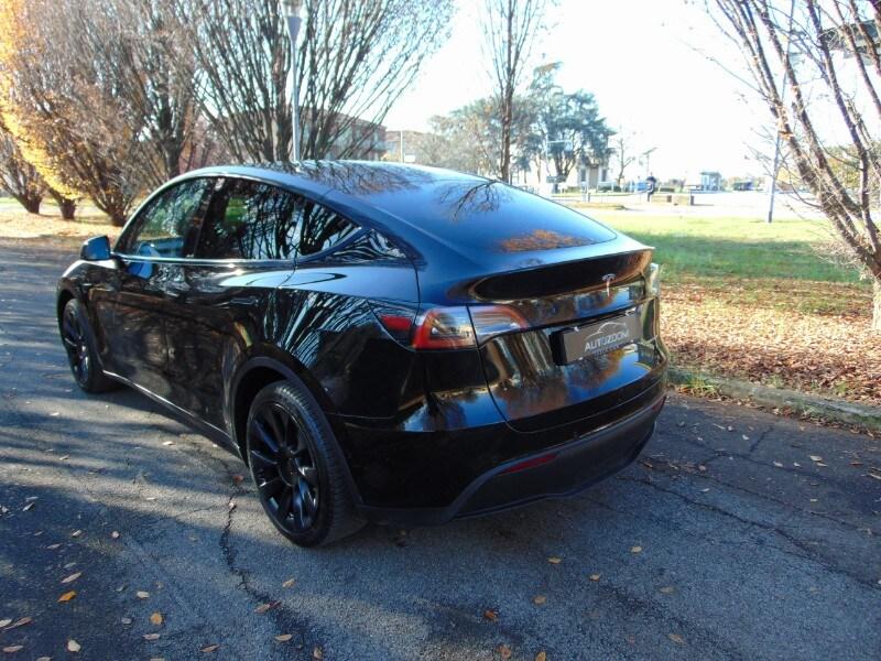 TESLA Model Y Model Y Long Range AWD