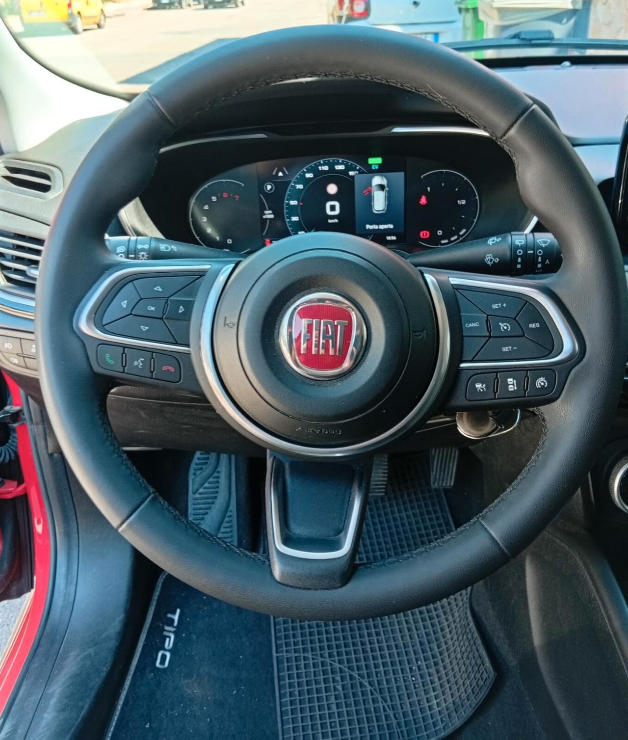 Fiat Tipo 1.5 Hybrid 5 porte Cross *PARI AL NUOVO*