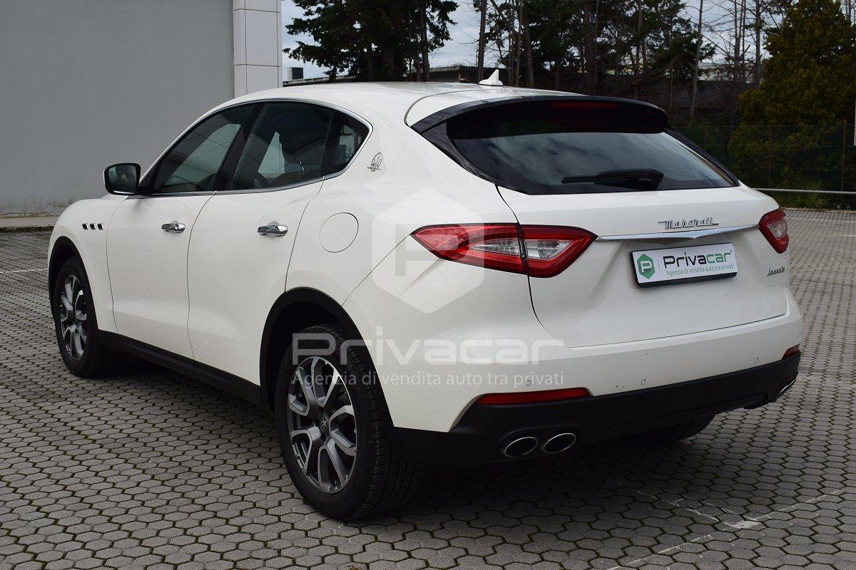 MASERATI Levante V6 Diesel 275 CV AWD