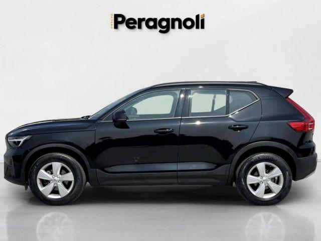 VOLVO XC40 T2 ESSENTIAL AUTOMATICA