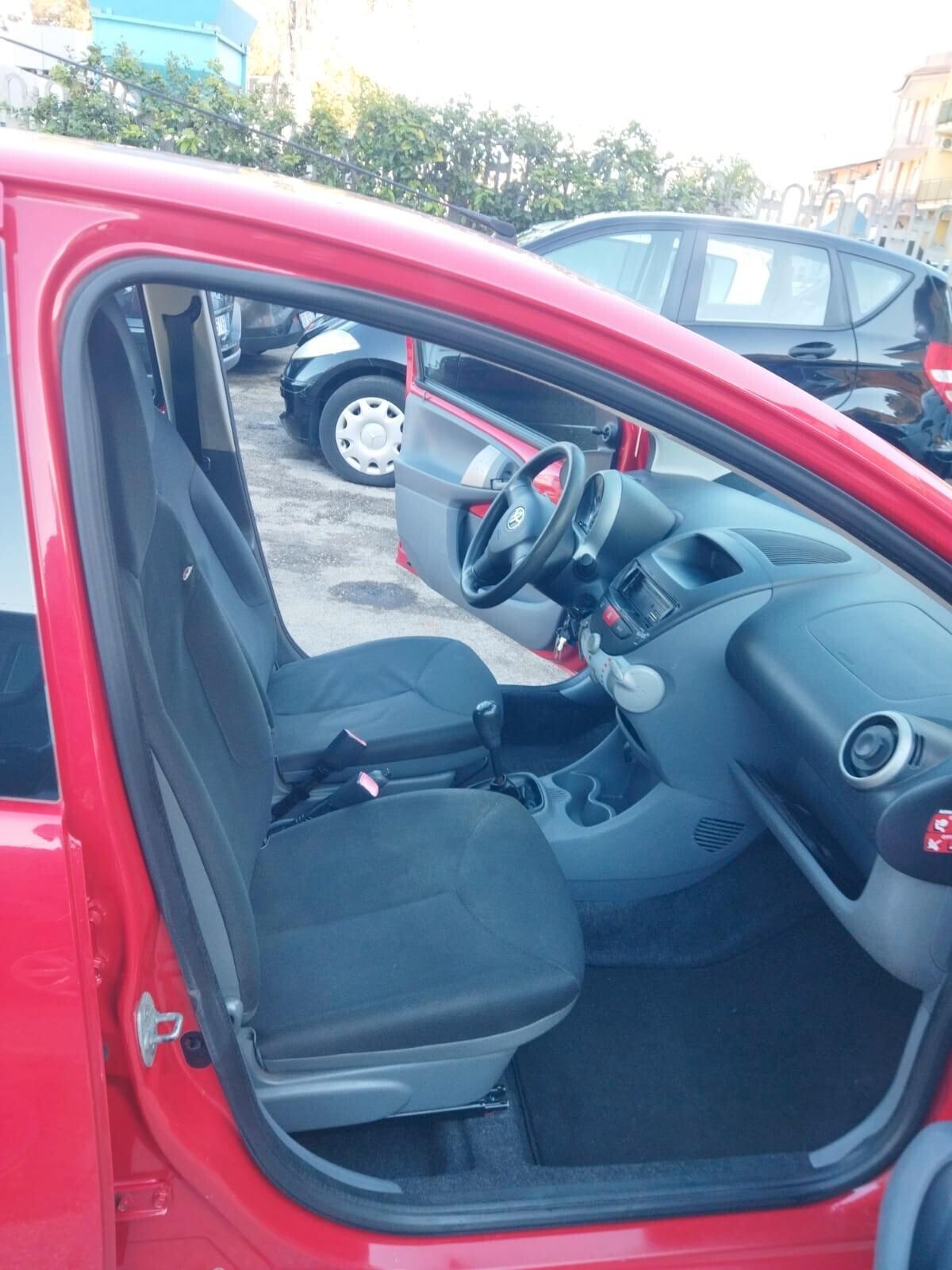 Toyota Aygo 1.0 benzina 2010