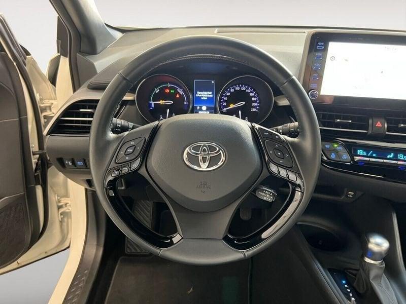Toyota C-HR (2016-2023) 1.8 Hybrid E-CVT Active
