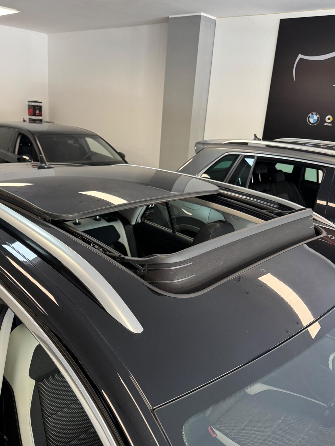 Volkswagen T-Roc 2.0 TDI 150 CV DSG TETTO APRIBILE