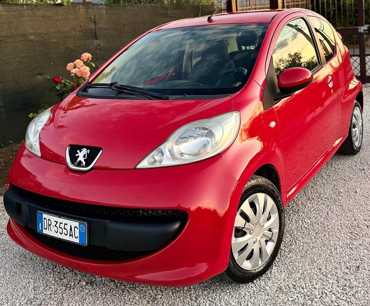 Peugeot 107 1.0 68CV 3p. Sweet Years