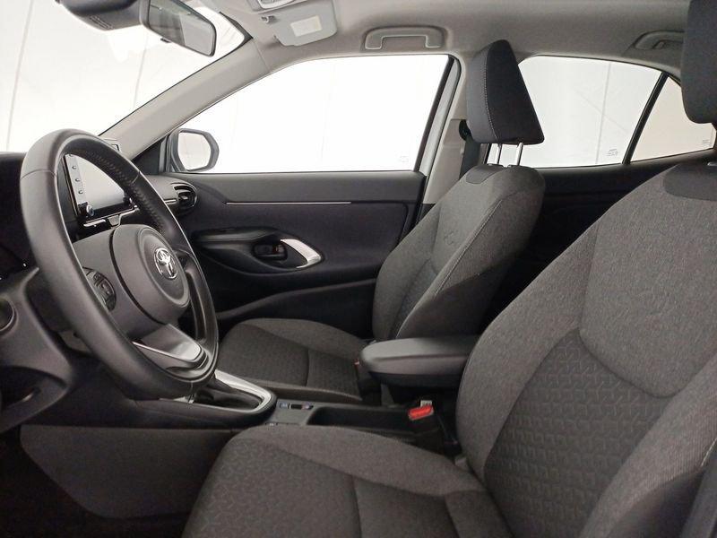 Toyota Yaris Cross 1.5h Business fwd 116cv e-cvt
