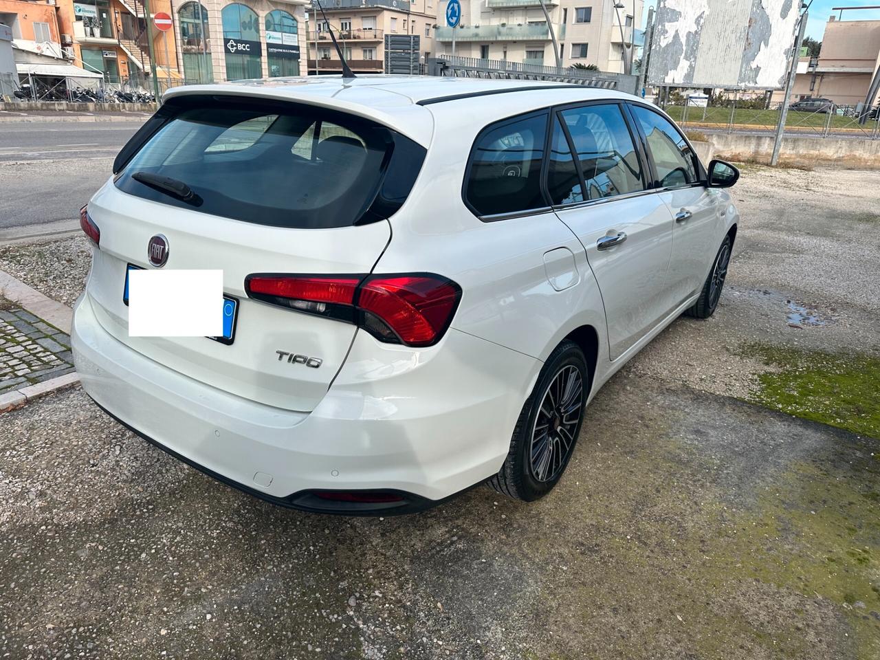 Fiat Tipo 1.6 Mjt S&S SW Lounge