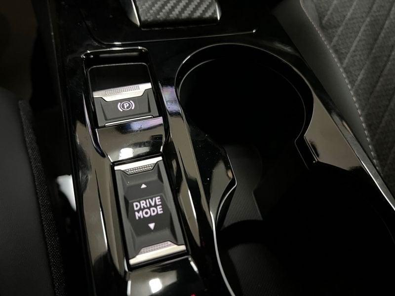 Peugeot 2008 2008 Hybrid 136 e-DCS6 Allure