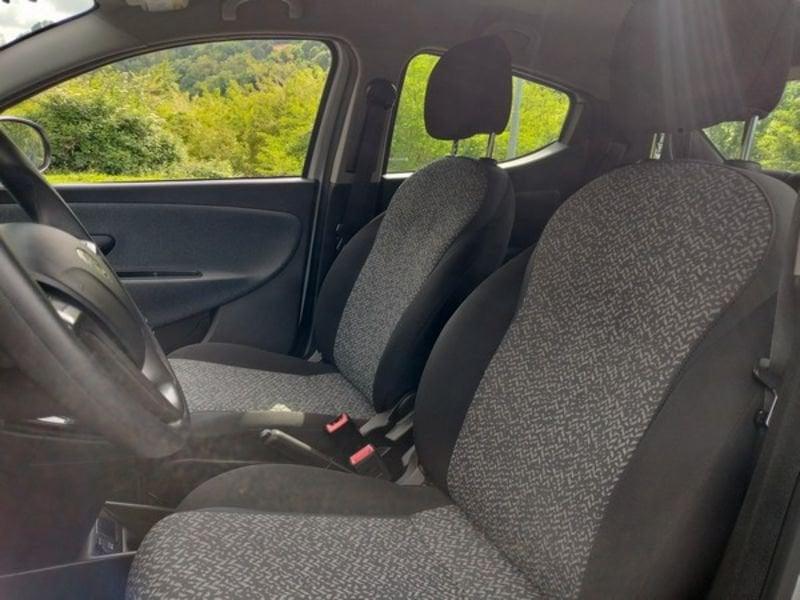 Lancia Ypsilon 1.2 69 CV 5 porte Elefantino Blu