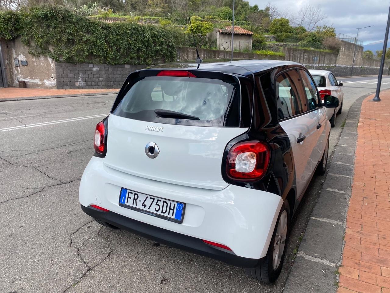 Smart ForFour 70 1.0 Youngster 2018