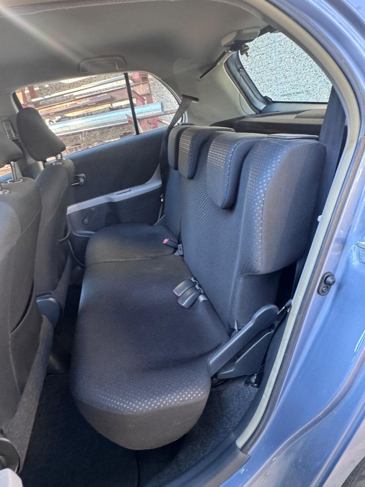 Toyota Yaris 1.3 5 porte Sol