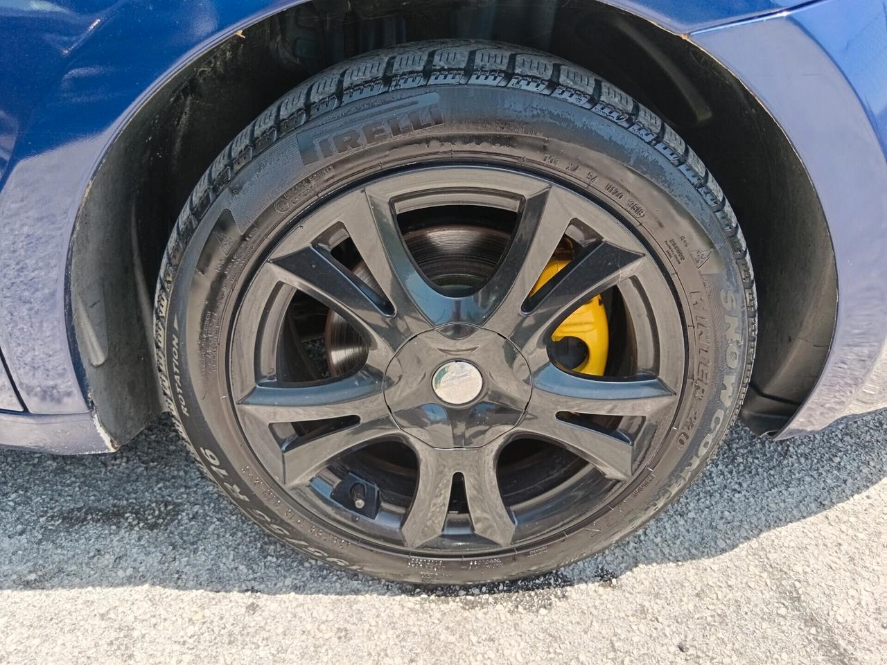 Alfa Romeo MiTo 1.3 MJT 95CV NEOPATENTATI