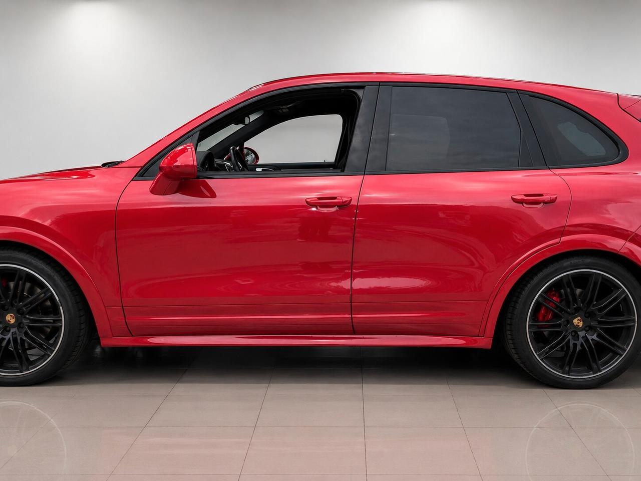 Porsche Cayenne 4.8 GTS