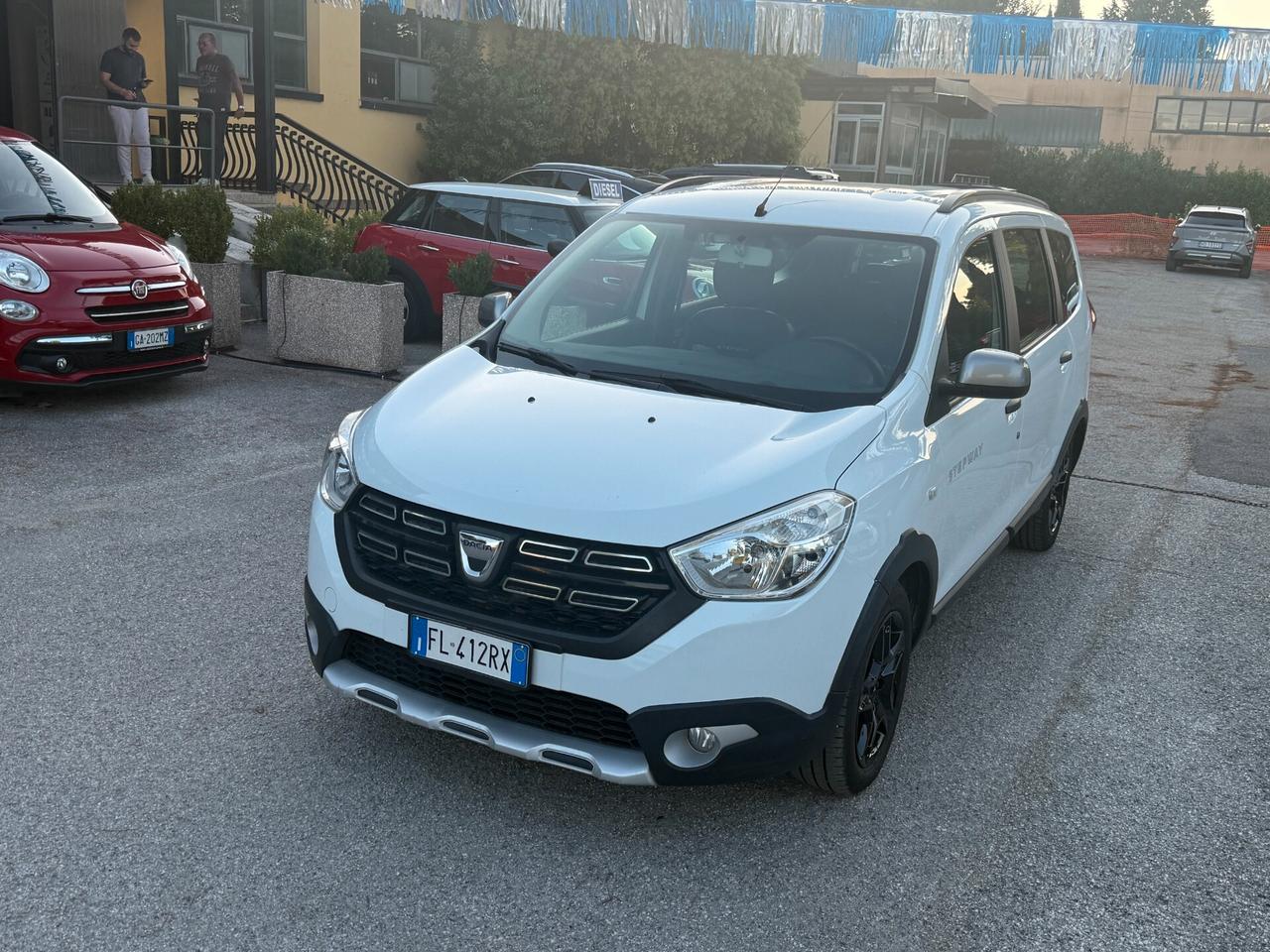 "UNICA" Dacia Lodgy 1.6 100CV GPL 7 posti