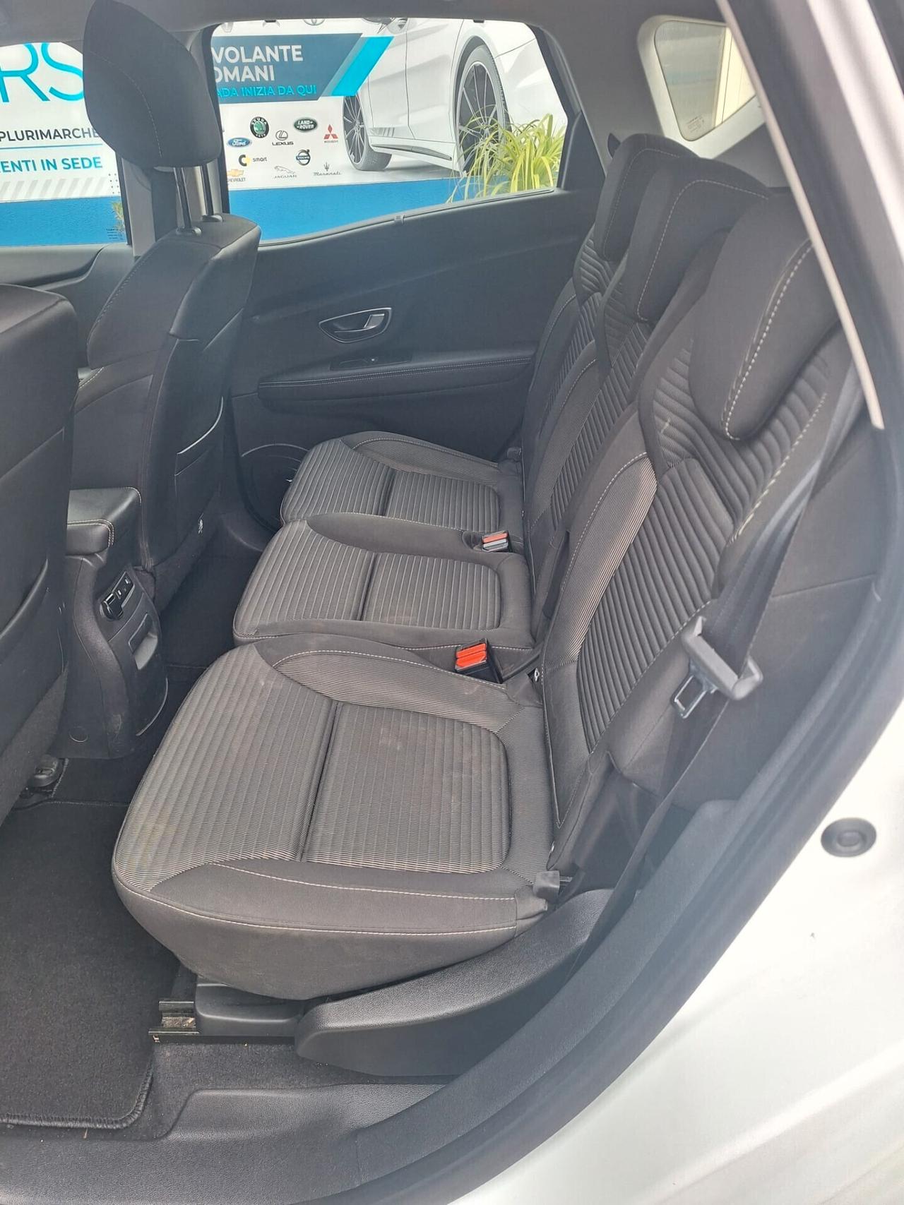 Renault Scenic 1.7 Blue dCi 120 CV Intens