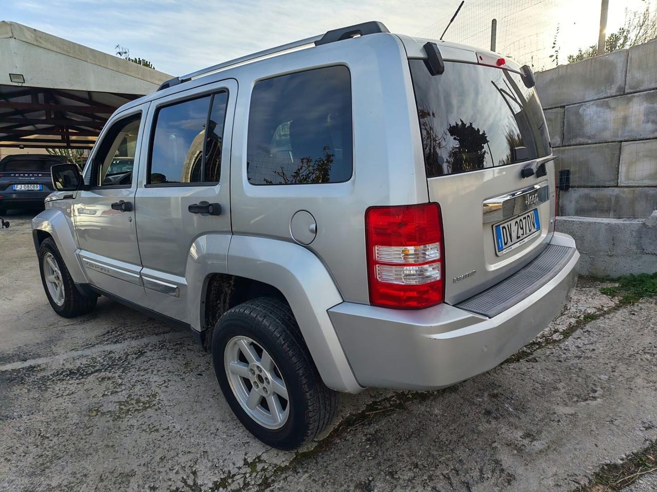 Jeep Cherokee 2.8 CRD DPF Limited Auto